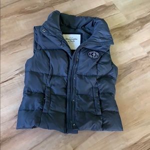 Abercrombie puffer vest